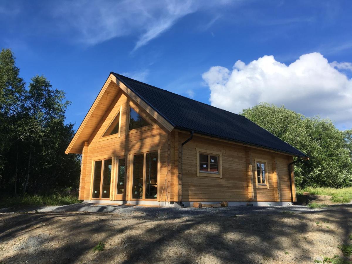 Blockhaus Am See - Komfort Umgeben Von Natur! Nalden Exterior photo